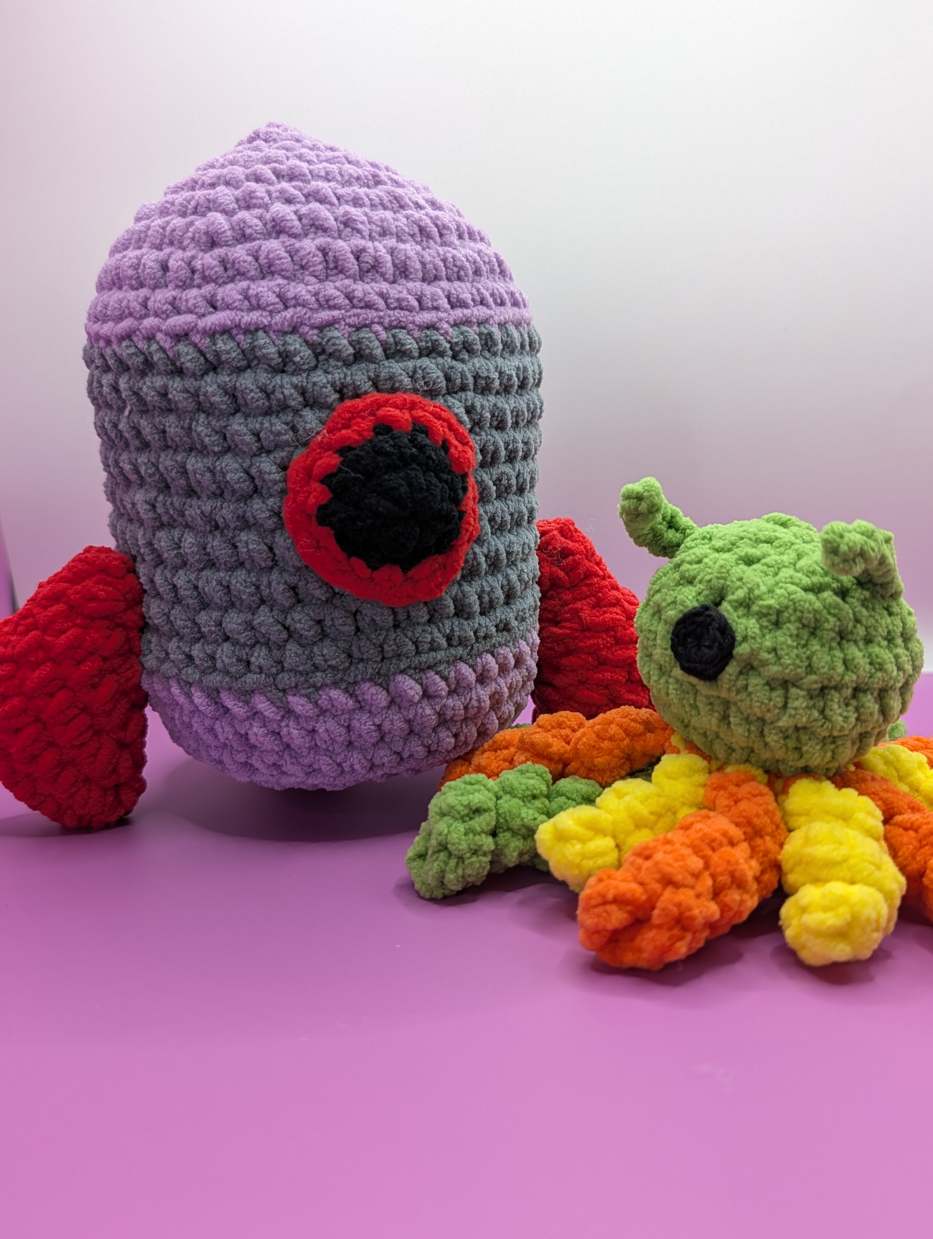Cosmo and Pip - Rocket and Alien Duo
